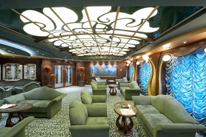 MSC Cruises MSC Splendida Cigar Lounge 5.jpg